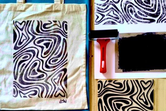 plan de travail linogravure encre noire